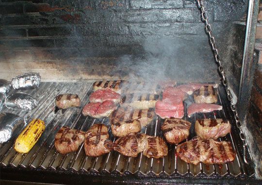 Restaurante Poncho's parrilla con carne
